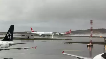 İstanbul'da Yağmur, Havalimanı Sorunsuz