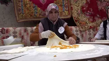 Kızılinler Panayırı'nda Bal Kabaklı Gözleme Rüzgarı