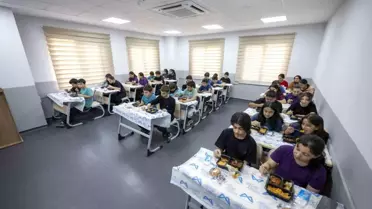 Mersin'de LGS Öğrencilerine Sıcak Yemek Desteği