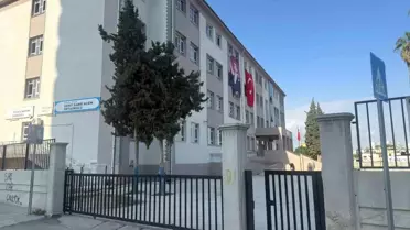 Mersin'de okulda gıda zehirlenmesi şüphesi: 26 çocuk hastaneye sevk edildi