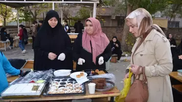 Muş'ta Gazze'ye Yardım Kermesi Düzenlendi