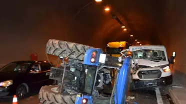 Samsun'da Tünelde Kamyonet ve Traktör Çarpıştı: 2 Yaralı
