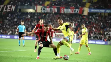 Fenerbahçe 4-0'la Gaziantep FK'yı geçti