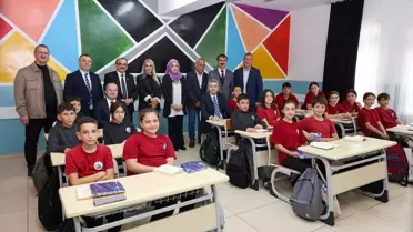 Vali Ergün Yoldere Ortaokulu'nu Ziyaret Etti