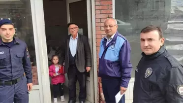 Ağlı'da Esnafa Türk Bayrağı Dağıtıldı