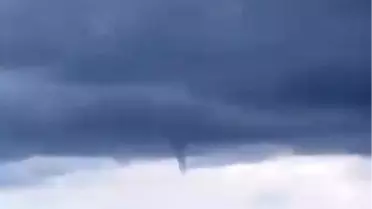 Alanya'da Deniz Üzerinde Hortum Oluştu