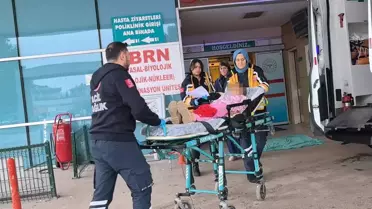 Bursa'da demir kapının altında kalan 9 yaşındaki çocuk ağır yaralandı