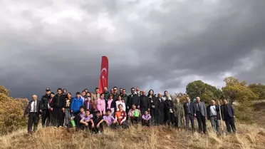 Cumhuriyet İçin 102 Fidan Dikildi