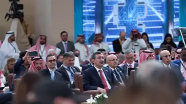 Cevdet Yılmaz, Suudi Arabistan'da yatırım forumuna katıldı