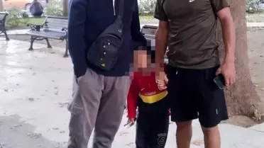 Duyarlı Belediye Personeli Çocukları Ailelerine Kavuşturdu