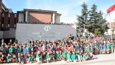 Cumhuriyet Bayramı Korteji Düzenlendi