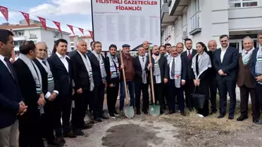 Filistinli şehit gazeteciler anısına fidanlar Ankara'da toprakla buluştu
