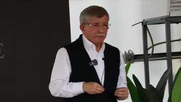 Davutoğlu: Gazze İle İnsanlığın Yüreği Atıyor