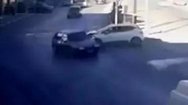 Karaman'da Kavşak Kazası: 1 Yaralı