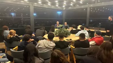 Çayırova Kitap Günleri'nin İlk Günü İdris Koç ile Nezaket Üzerine Söyleşi Gerçekleştirildi