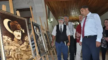 Silifke'de 'Cumhuriyet ve Atatürk' Temalı Sergi Açıldı