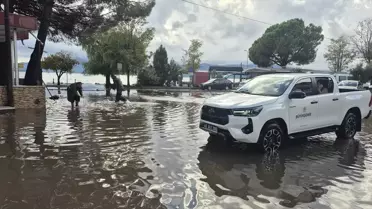 Muğla'da Sağanak Yağış Felç Etti