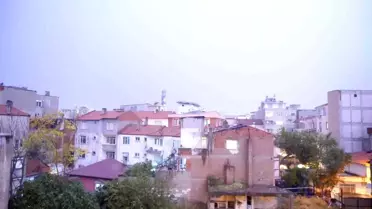 Şimşekli Yağış ve Deprem Korkusu