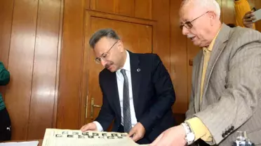 Vali Aksoy'dan 100 Yıllık İşletmeye Ziyaret