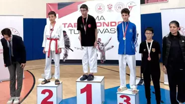 Yunusemre Belediyespor Tekvandocuları Başarıyla Döndü