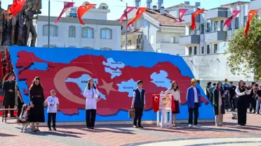 Cumhuriyet'in 102. yıl dönümü Manavgat'ta kutlandı