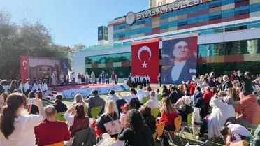 Doğa Koleji'nden Cumhuriyet Kutlaması