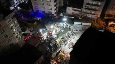 Kocaeli'de Çöken Binada Kayıp Aile İçin Arama Çalışmaları Sürüyor