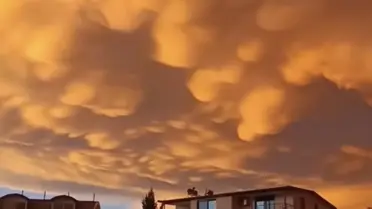 Fethiye'de Büyüleyici Mammatus Bulutları