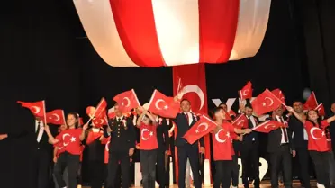 Hizan'da Cumhuriyet Bayramı Coşkuyla Kutlandı