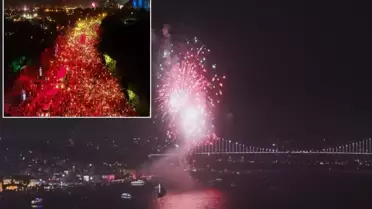 İstanbul'da cumhuriyet coşkusu! Görsel şölen mest etti