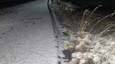 Kars'ta Kar Yağışı Zorluk Çıkarıyor