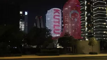 Katar, Cumhuriyet Bayramı’nda Türk Bayrağıyla Işıklandırıldı