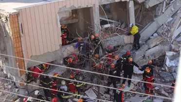 Gebze'de 7 Katlı Bina Çöktü