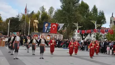 Konya ve çevre illerde Cumhuriyet'in 102. yıl dönümü kutlanıyor