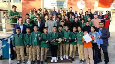 Şampiyon Güreşçi Feyzullah Aktürk Selendi'de