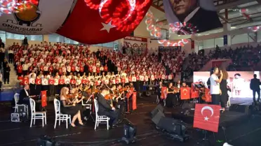 Kahramanmaraş'ta Cumhuriyet'in 102. Yıl Dönümünde 'Cumhuriyet'in 1000 Sesi' Konseri