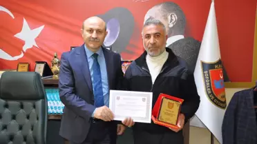 Mahir Ada'ya Kahramanlık Ödülü