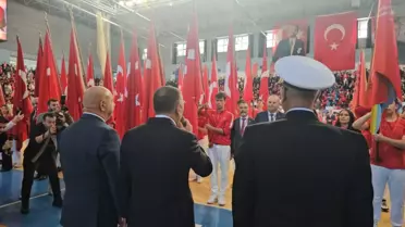 Zonguldak'ta Su Gösterisiyle Cumhuriyet Bayramı Kutlandı