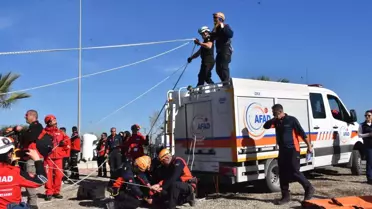 Sındırgı'da Deprem Sonrası Hasar Tespiti Başladı