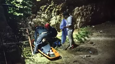 Rus Turist Çukurda Yaralandı