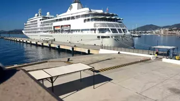 Bodrum'a 340 Yolcu Taşıyan Kruvaziyer Geldi