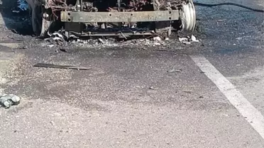 Bursa'da Otomobil Yangını: Araç Kullanılamaz Hale Geldi