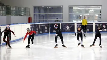 Erzurum'da Short Track Federasyon Kupası Heyecanı