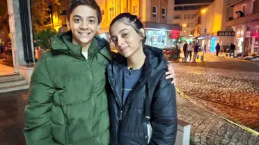 Balıkesir Sındırgı'da 6.1 Büyüklüğünde Deprem: İki Kardeş Son Anda Kurtuldu