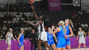 Beşiktaş BOA, Enea Gorzow'u 100-70 Yendi