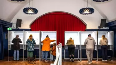 Hollanda Seçimlerinde D66 Önde