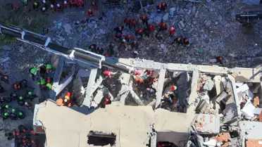 Gebze'de Çöken Binada Kurtarma Çalışmaları