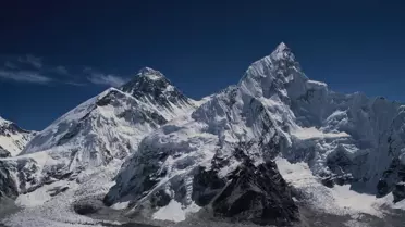 Annapurna Dağı'nda Çığ Düştü