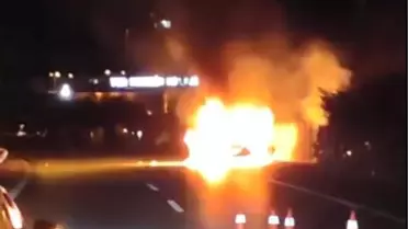 Mersin'de Otomobil Yangını