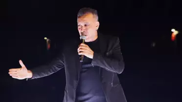 Haluk Levent, Cumhuriyet Bayramı'nda Konser Verdi